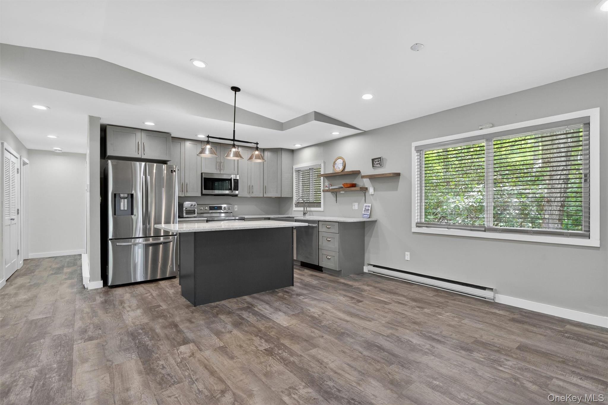 117 Lake Shore Drive W – For Sale photo 13