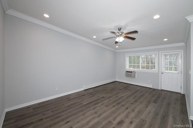 668 Veterans Highway, Unit 2-1D photo 4