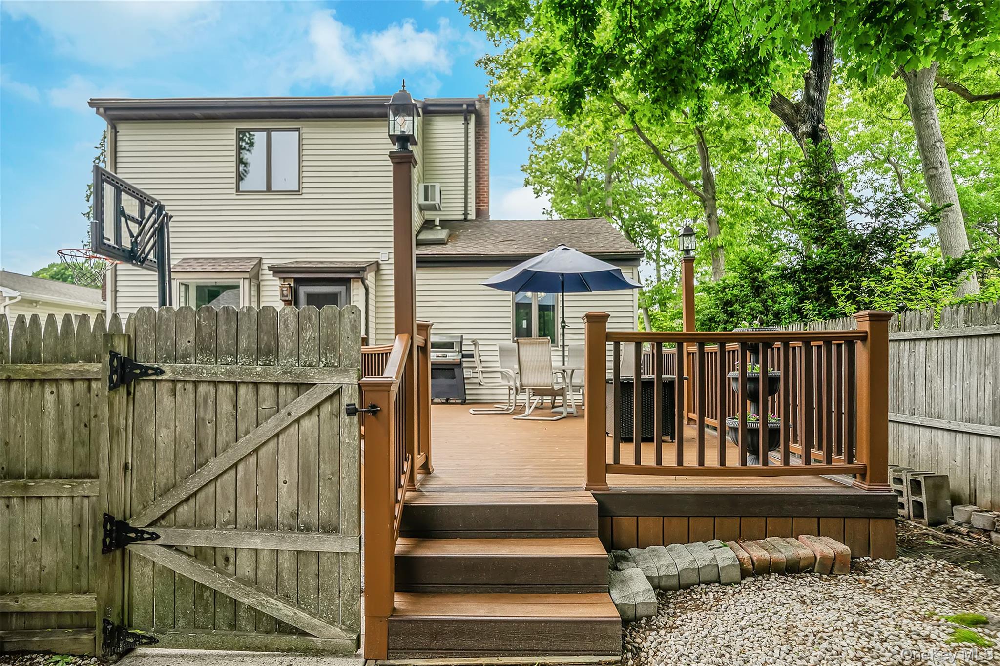 1333 Boston Avenue – For Sale photo 36