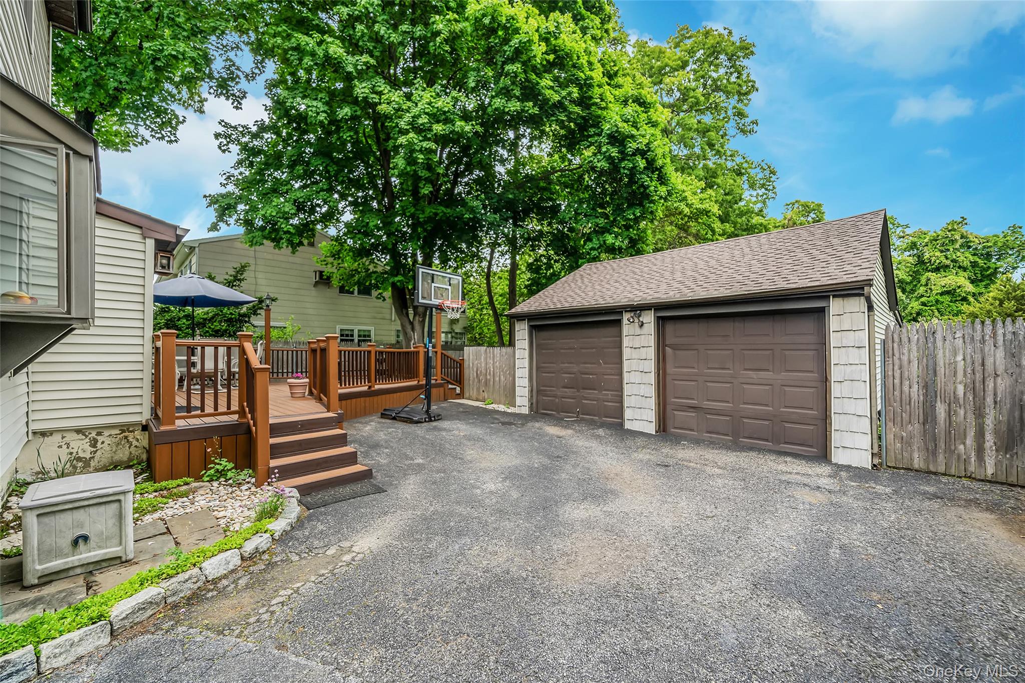 1333 Boston Avenue – For Sale photo 38