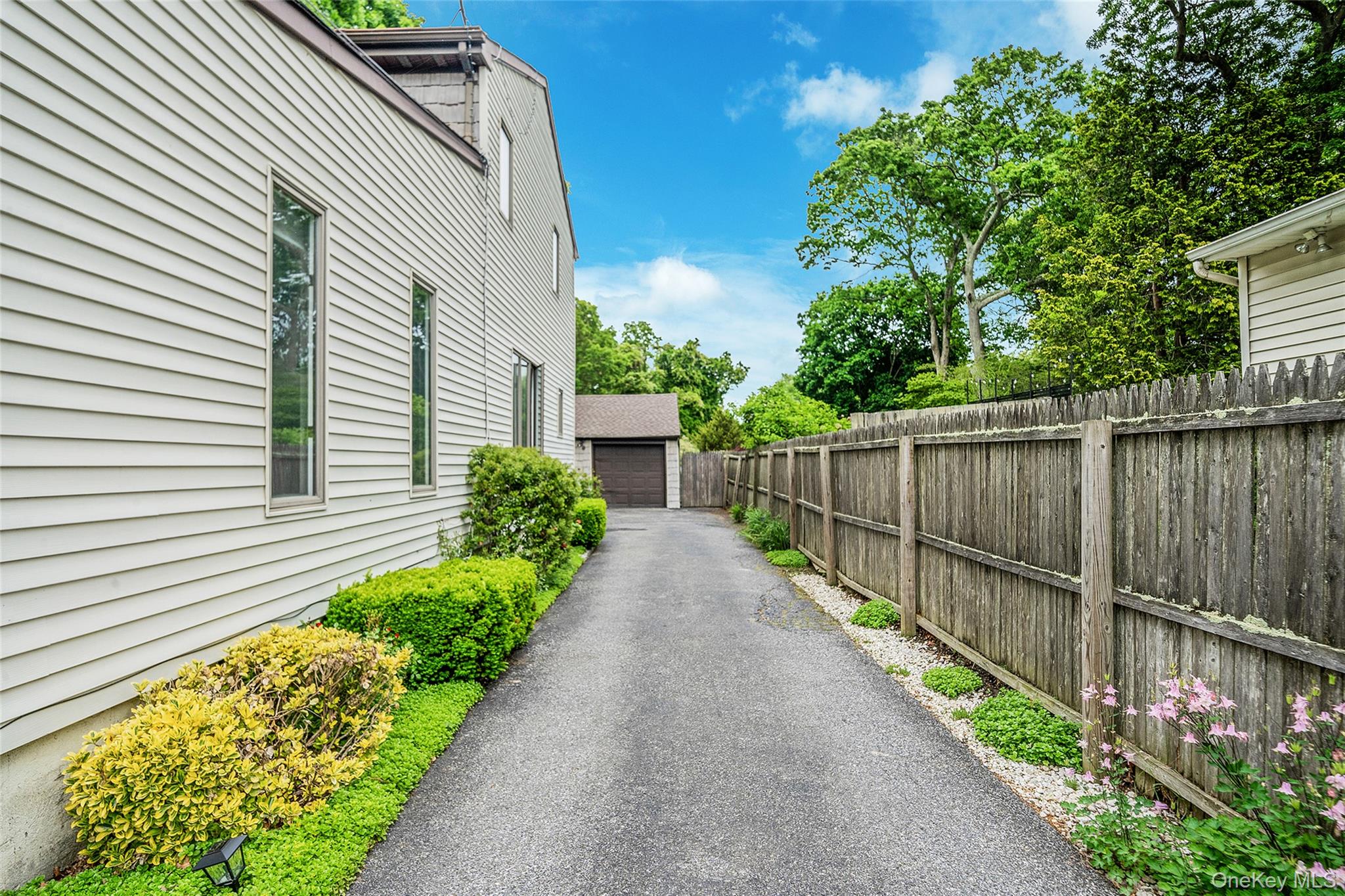1333 Boston Avenue – For Sale photo 39
