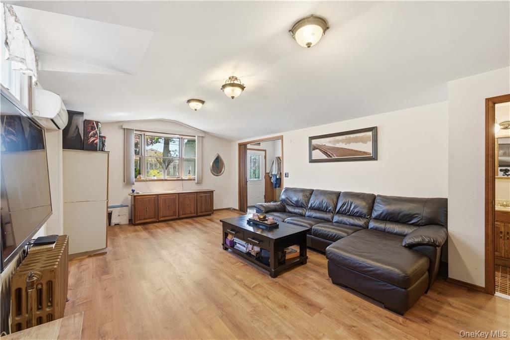 125-11 7th Avenue – For Sale photo 9