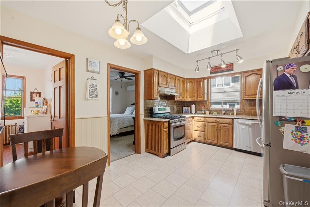 125-11 7th Avenue – For Sale photo 23