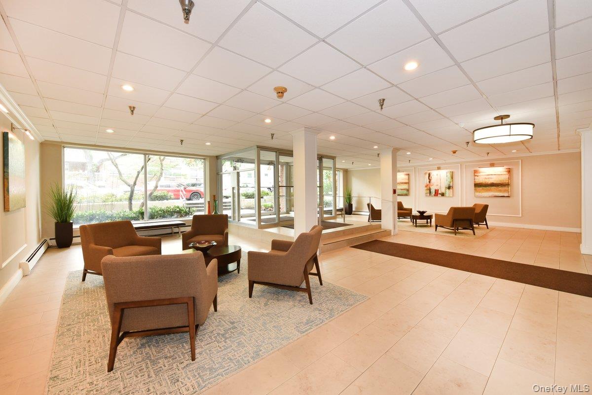 50 HILL PARK Avenue, Unit 1-L photo 17