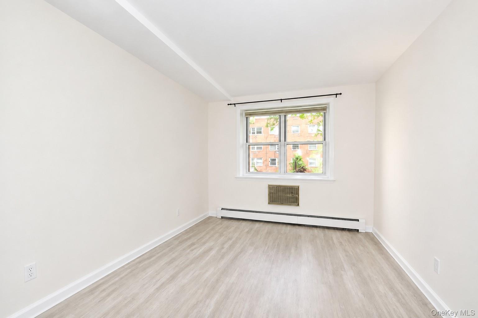 50 HILL PARK Avenue, Unit 1-L photo 6