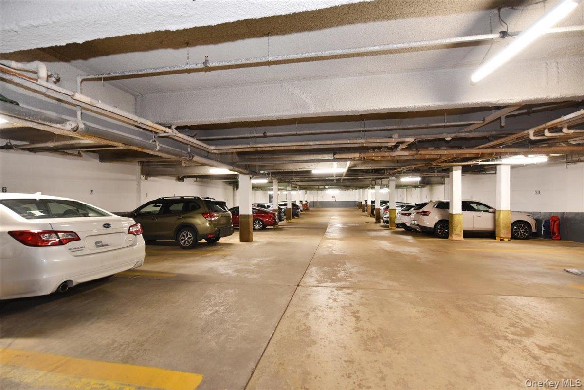 50 HILL PARK Avenue, Unit 1-L photo 26