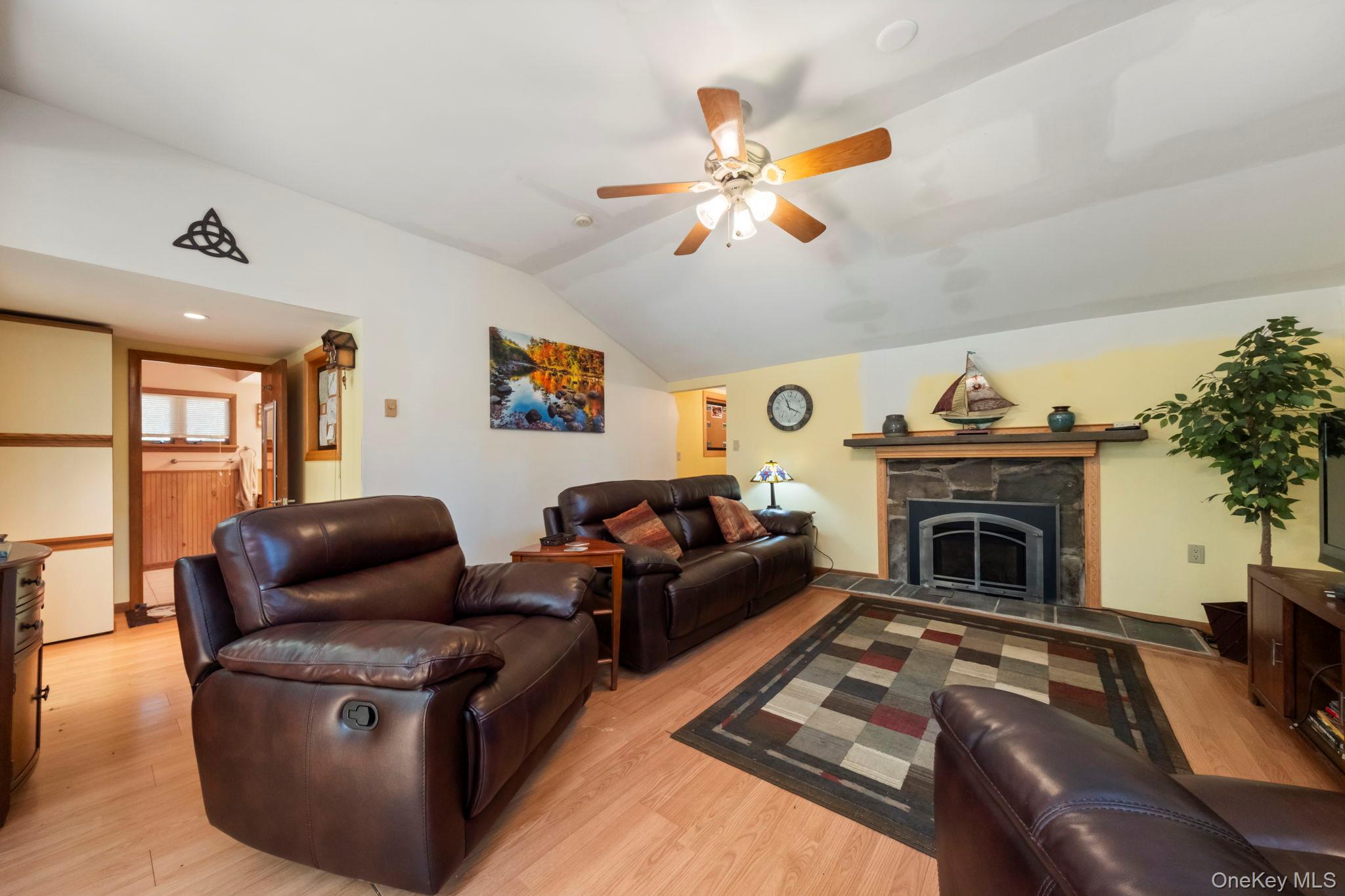 25 Canal Road – For Sale photo 10