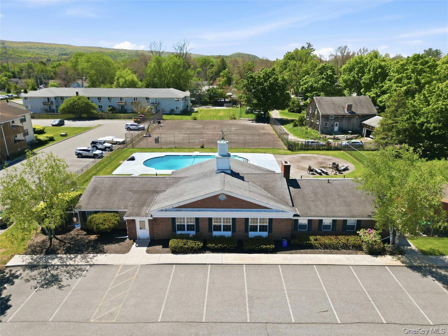 21 Weathervane Drive, Unit 16 photo 10
