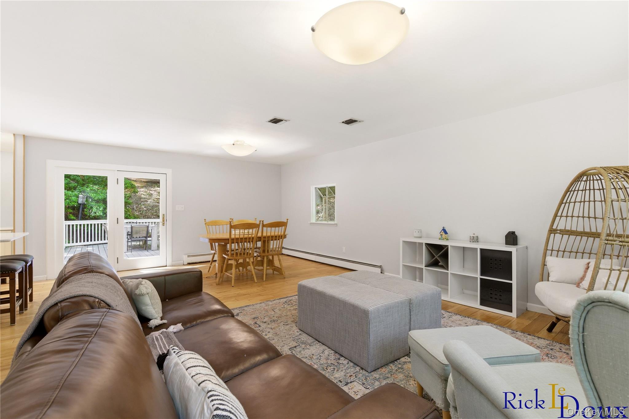 223 Old Post Road – For Sale photo 7