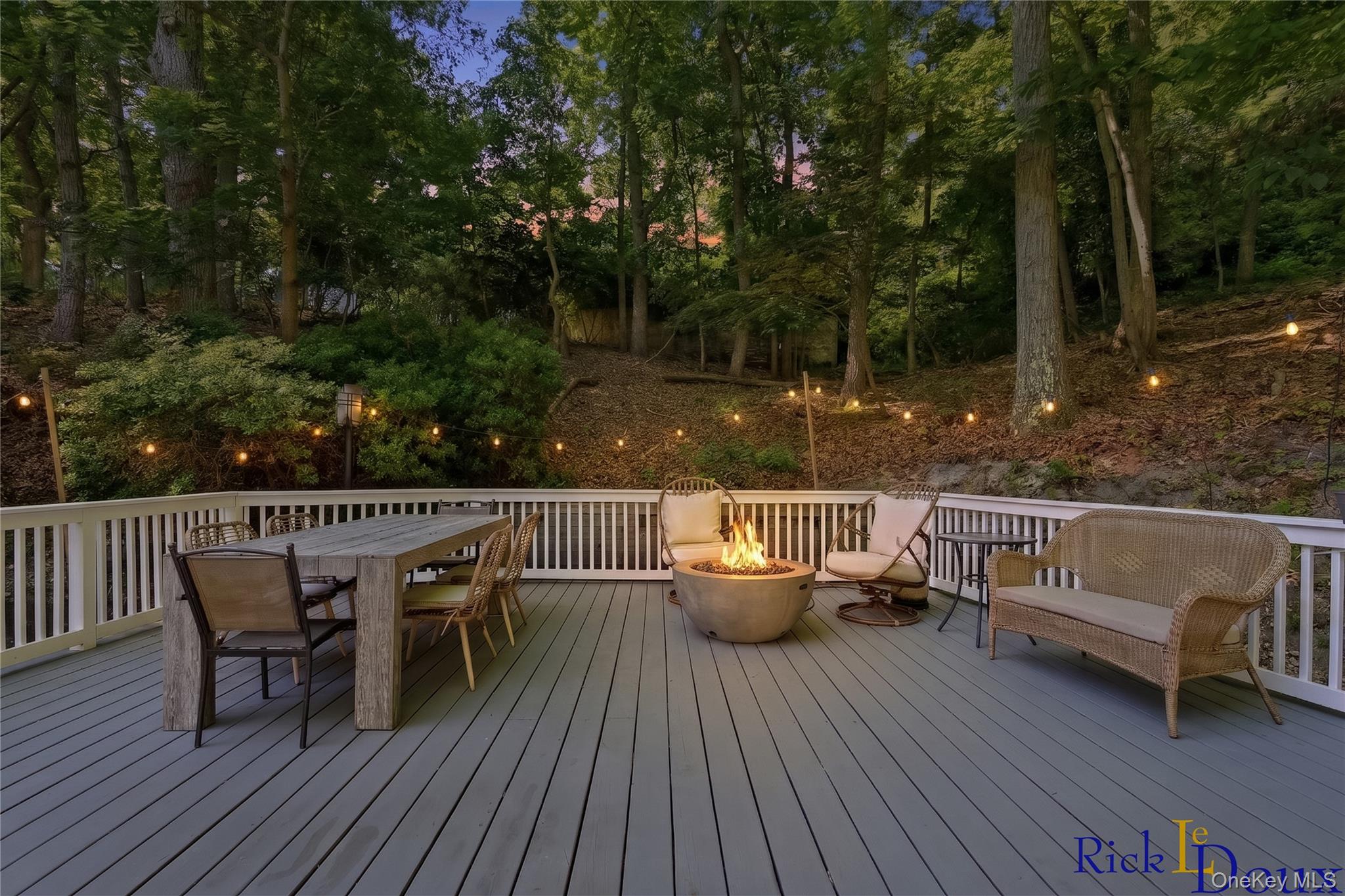 223 Old Post Road – For Sale photo 30