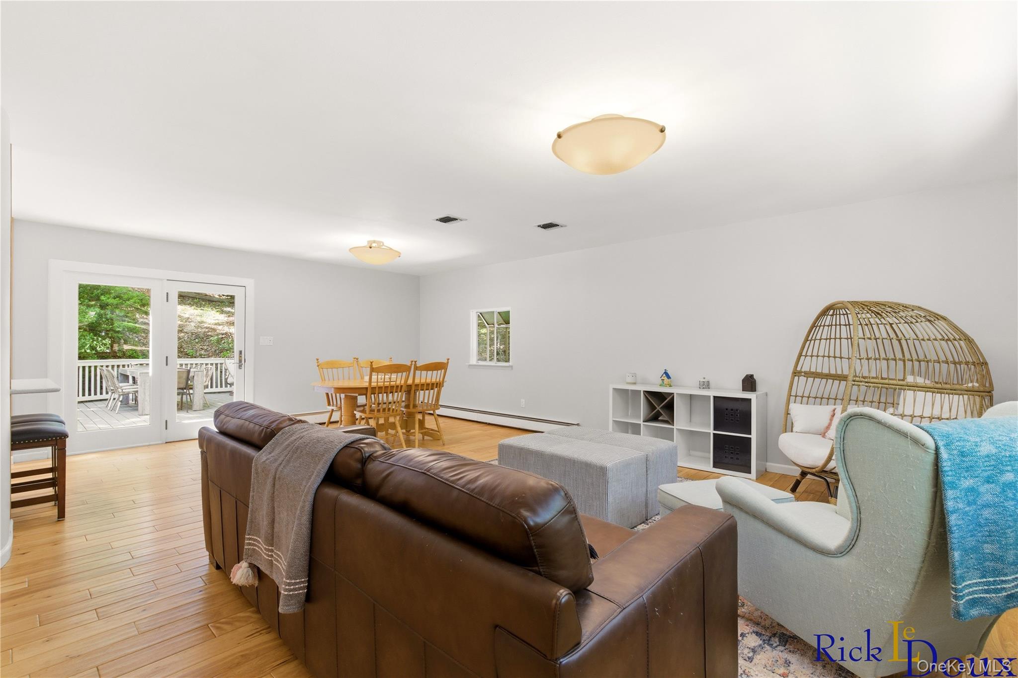 223 Old Post Road – For Sale photo 6