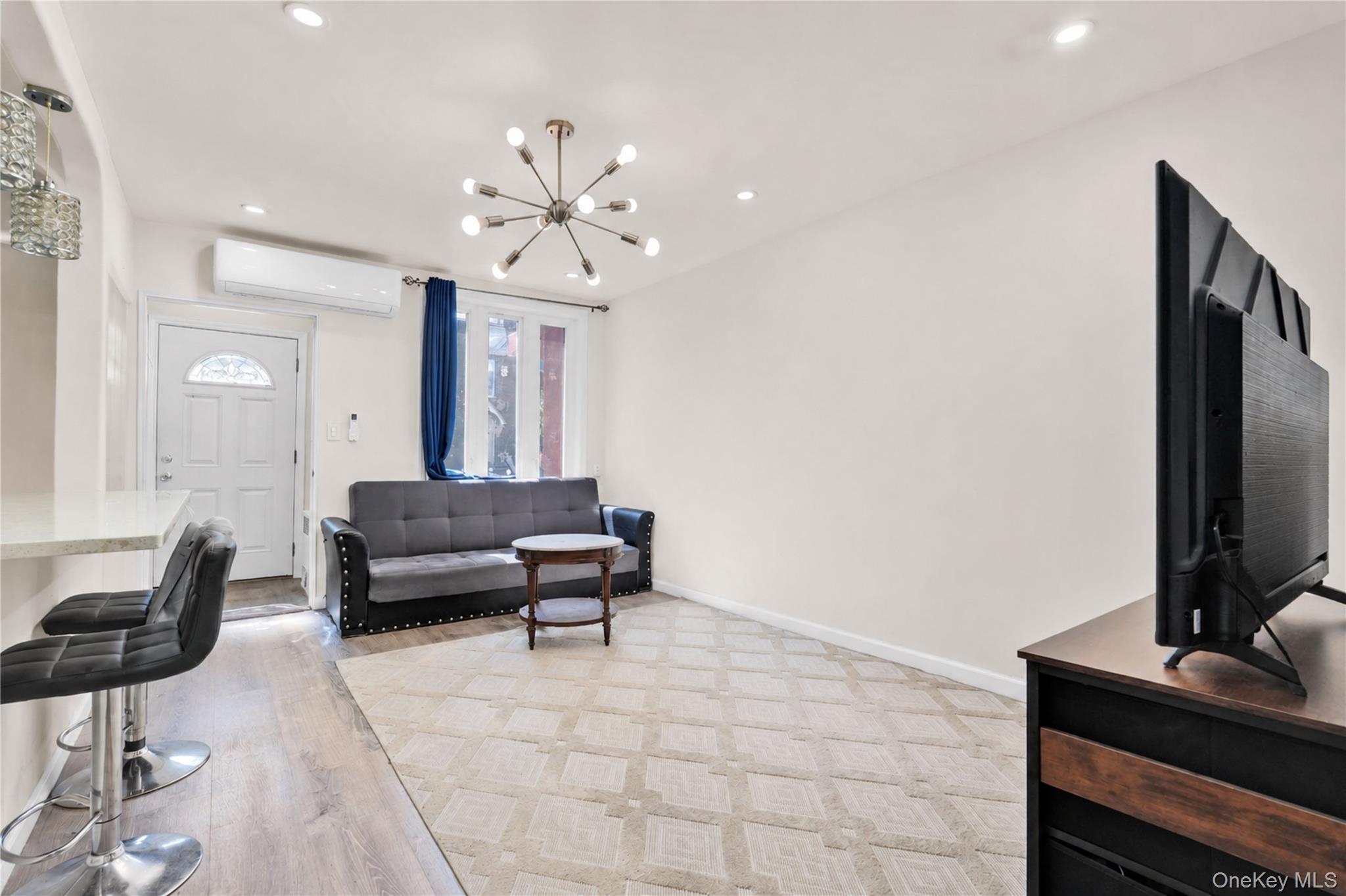 25-22 45th Street, Unit 1 photo 2