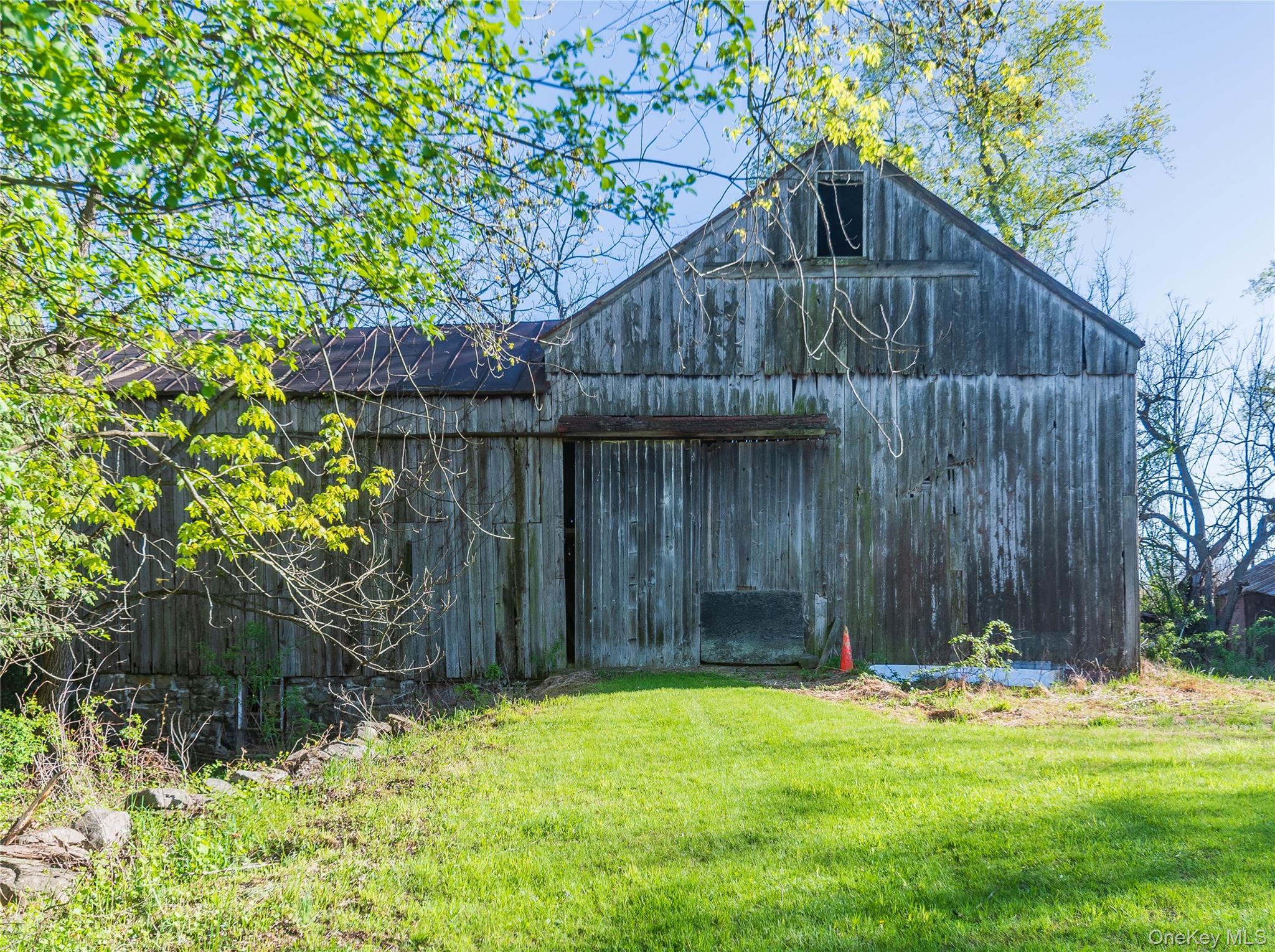 111 Browns Road – For Sale photo 20