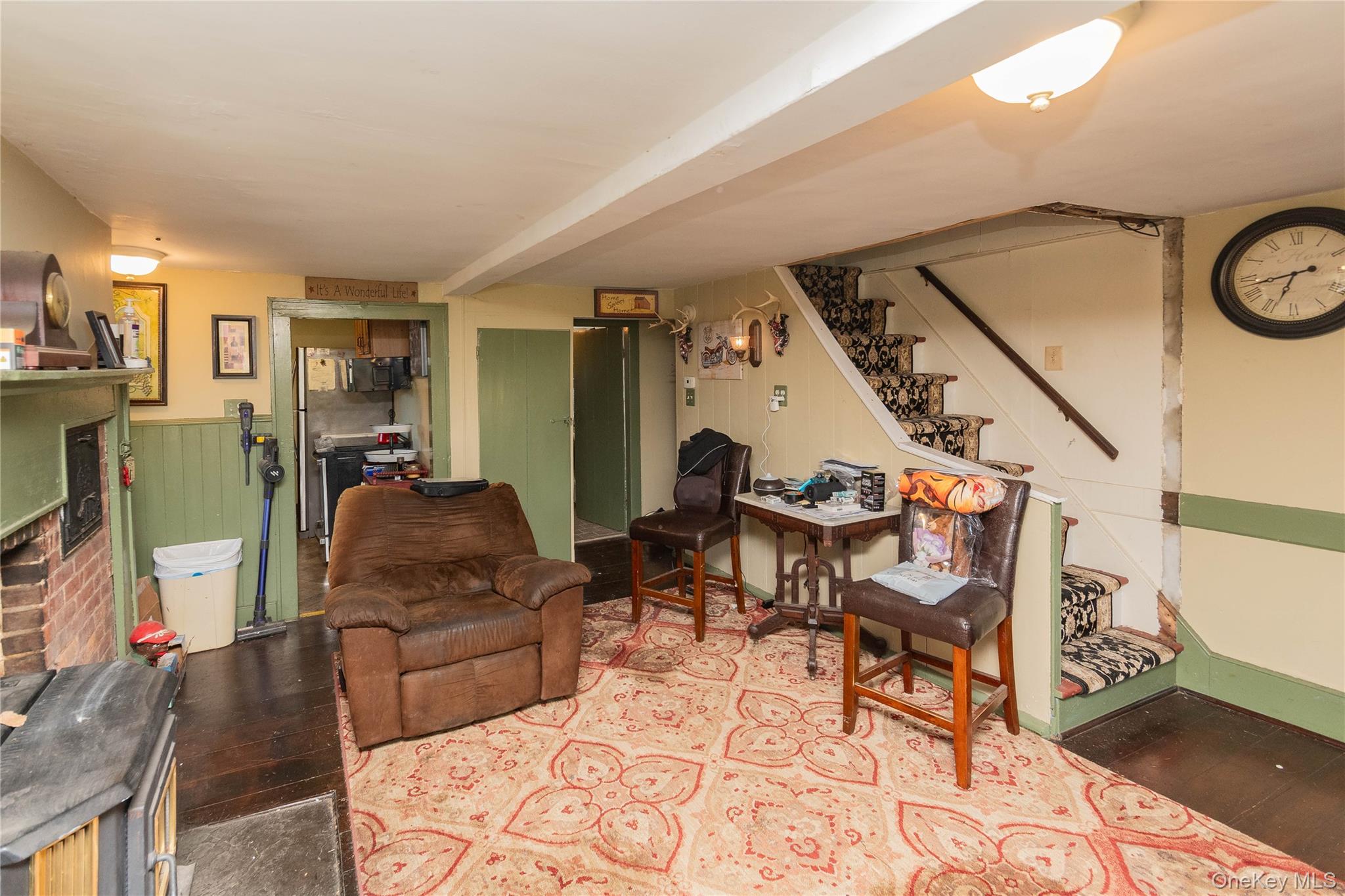 111 Browns Road – For Sale photo 4