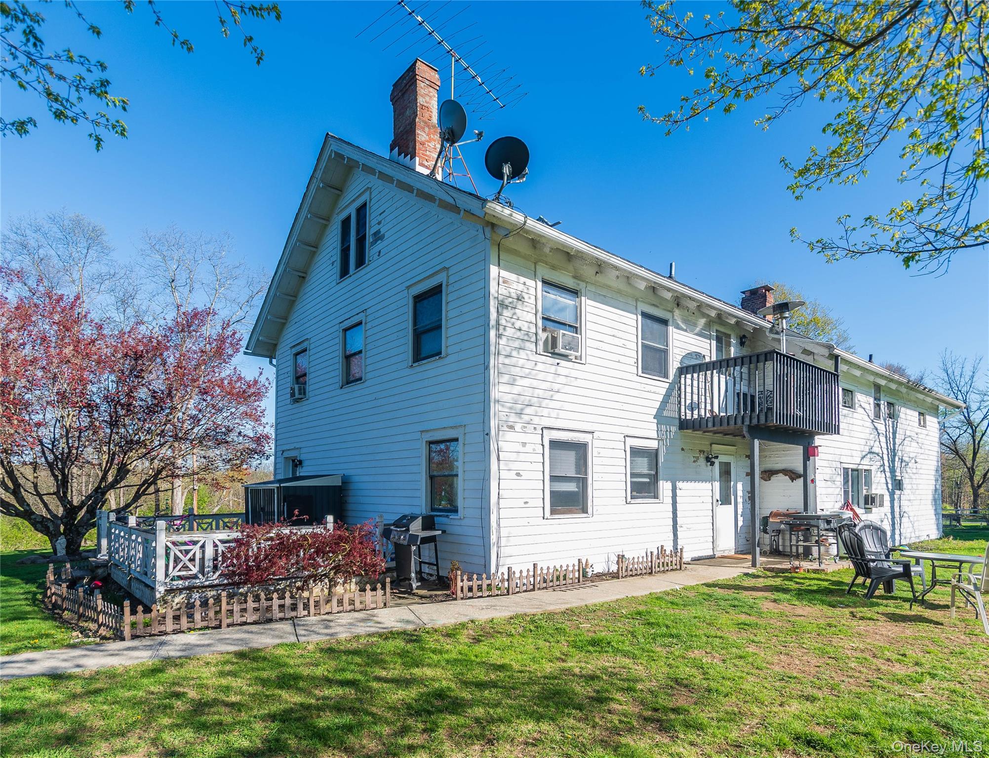 111 Browns Road – For Sale photo 3