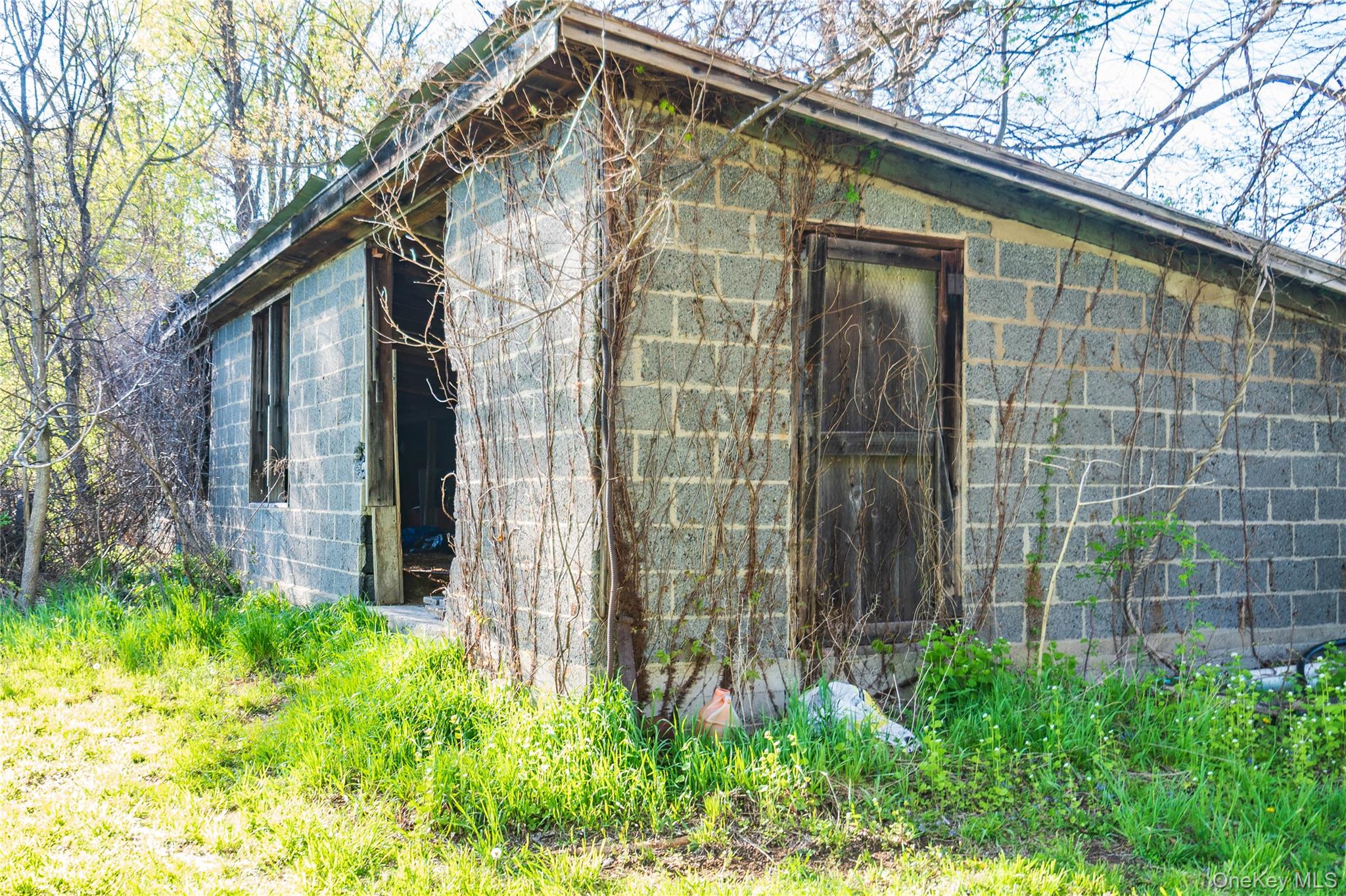 111 Browns Road – For Sale photo 21