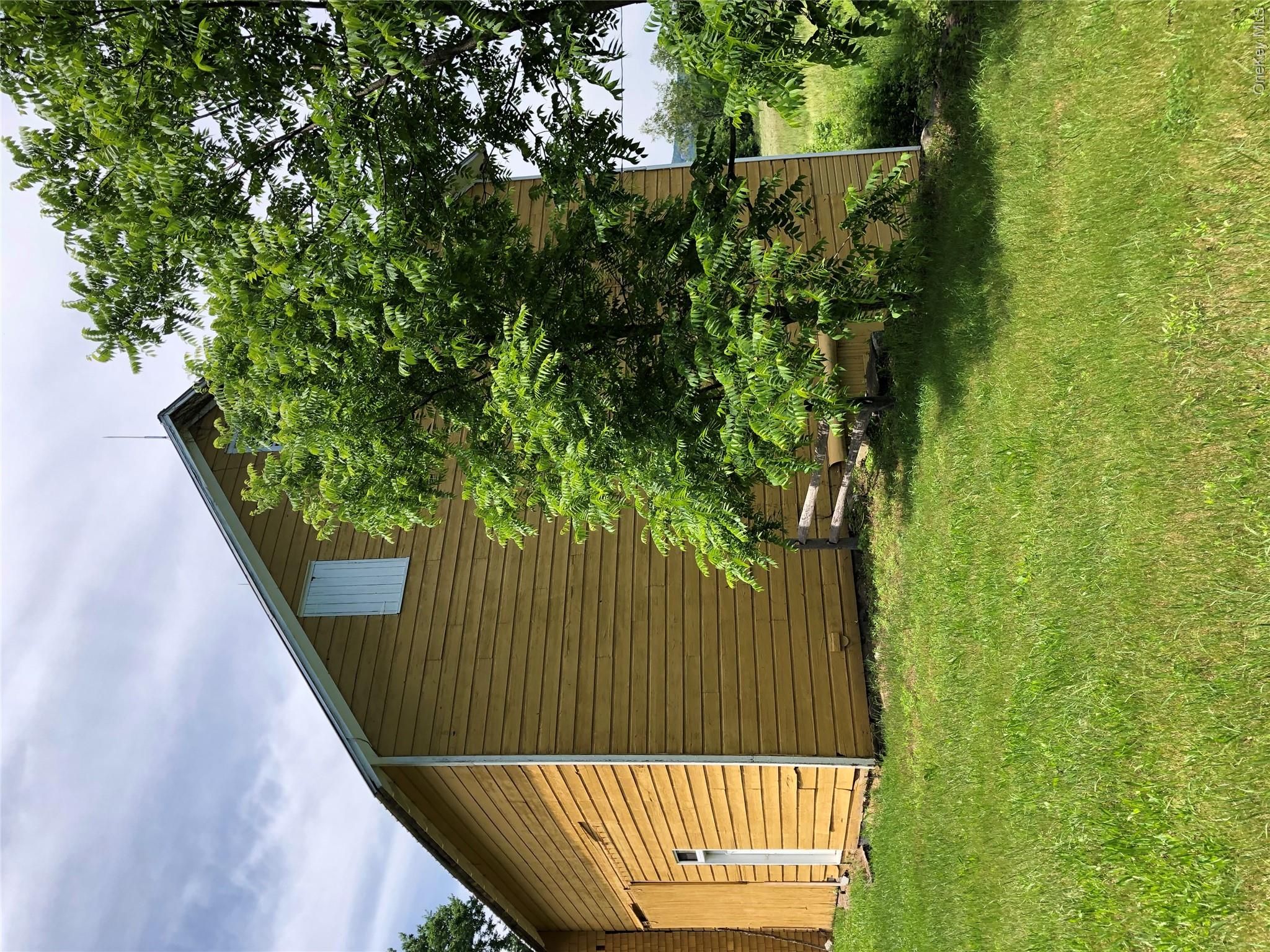181 Huguenot Street – For Sale photo 6