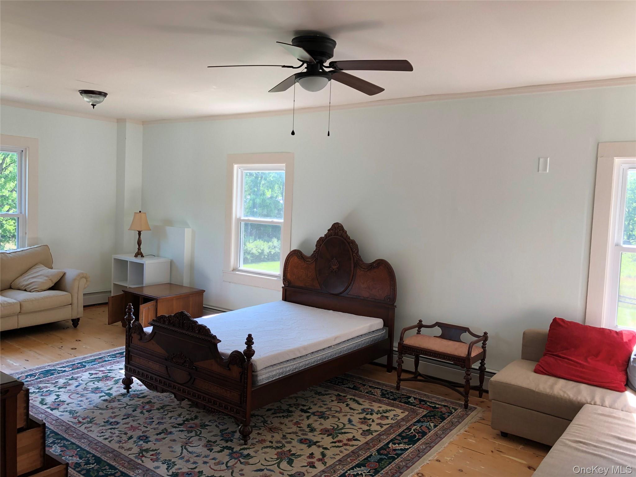 181 Huguenot Street – For Sale photo 13