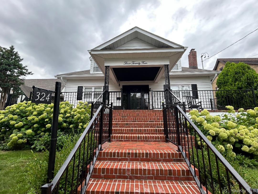 324 Hayward Avenue – For Sale