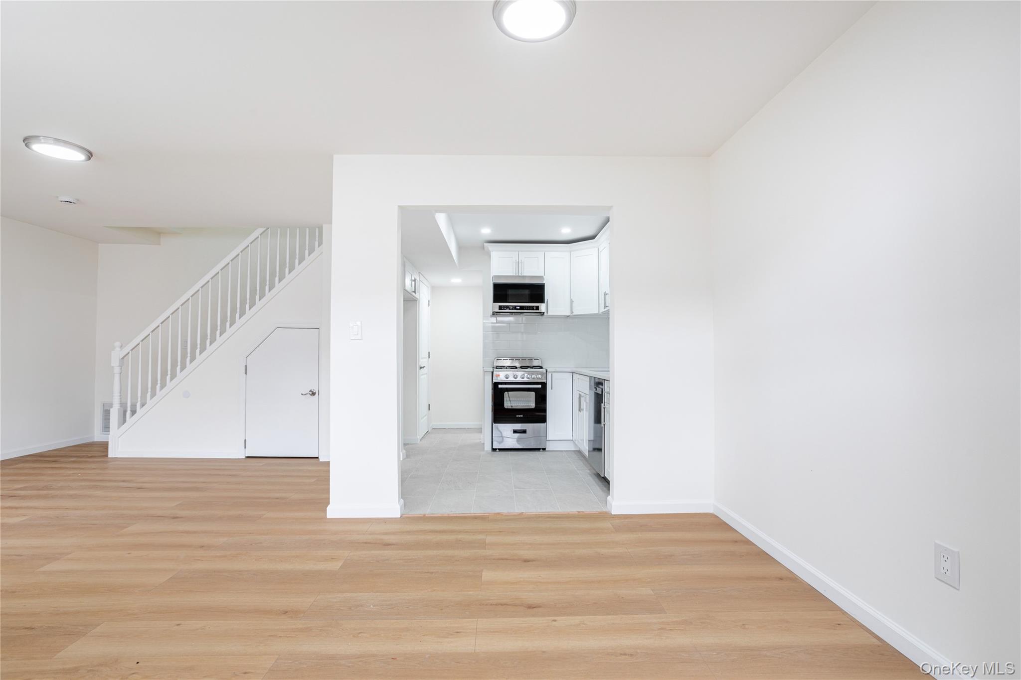33 Marc Street – For Sale photo 6