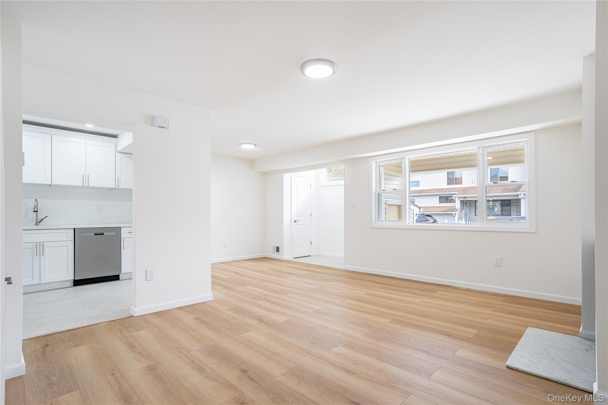 33 Marc Street – For Sale photo 3