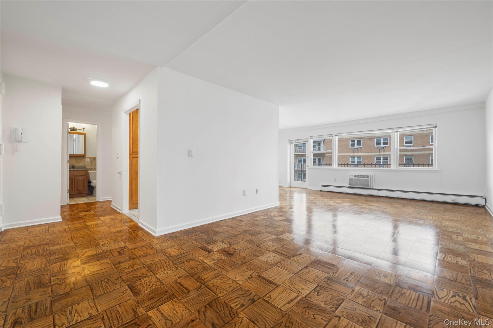 101 Gedney Street, Unit 5J photo 2