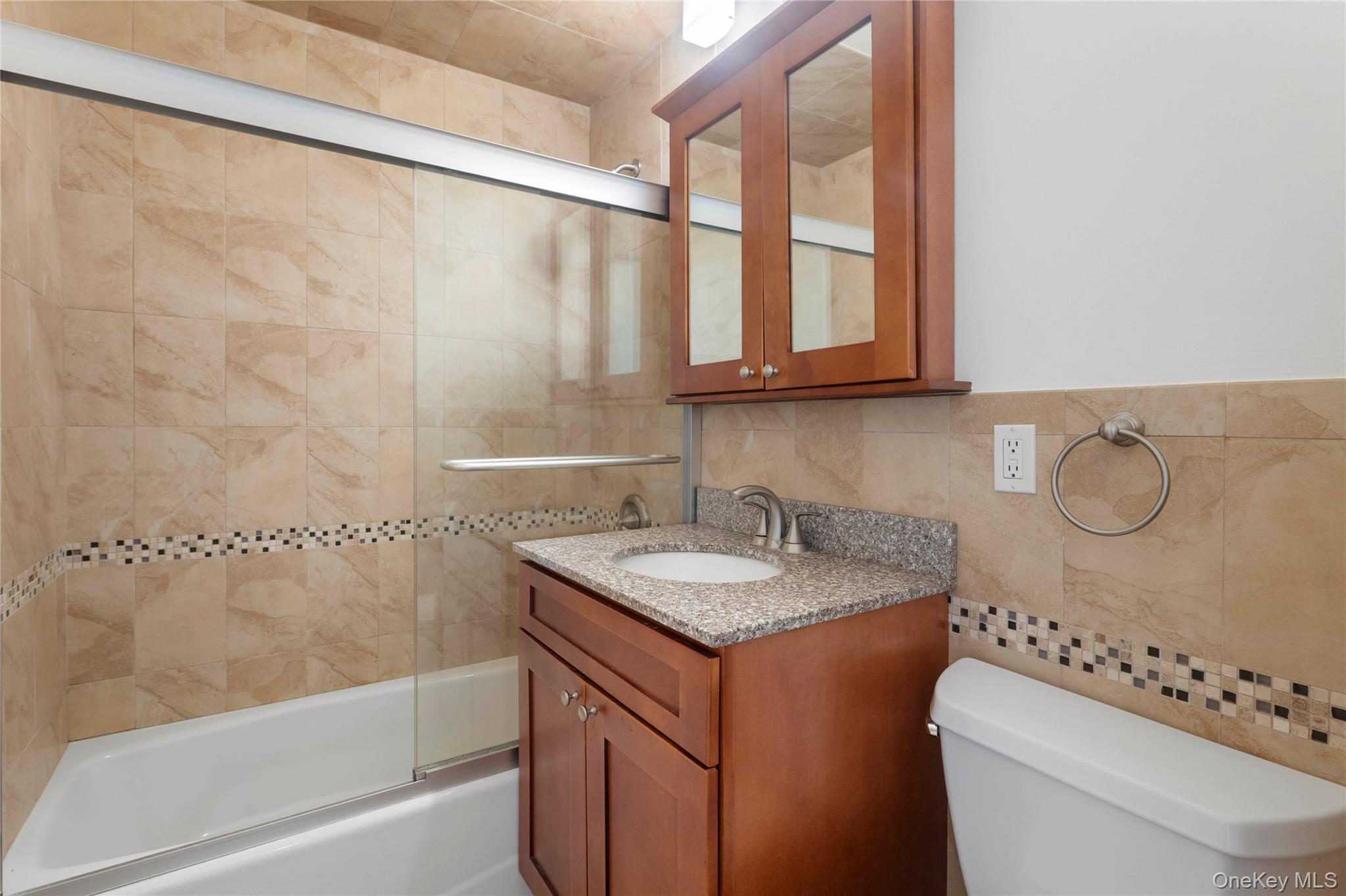 101 Gedney Street, Unit 2H photo 6