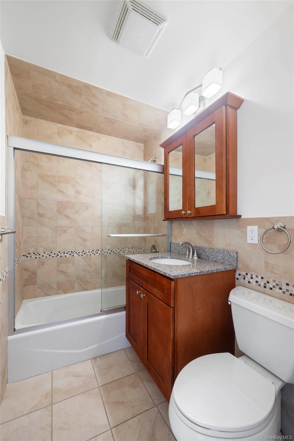 101 Gedney Street, Unit 2H photo 5