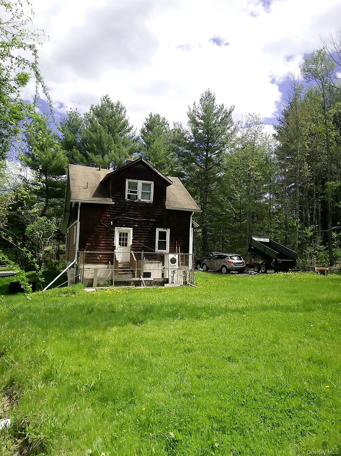 5033 Main Street – For Sale photo 14