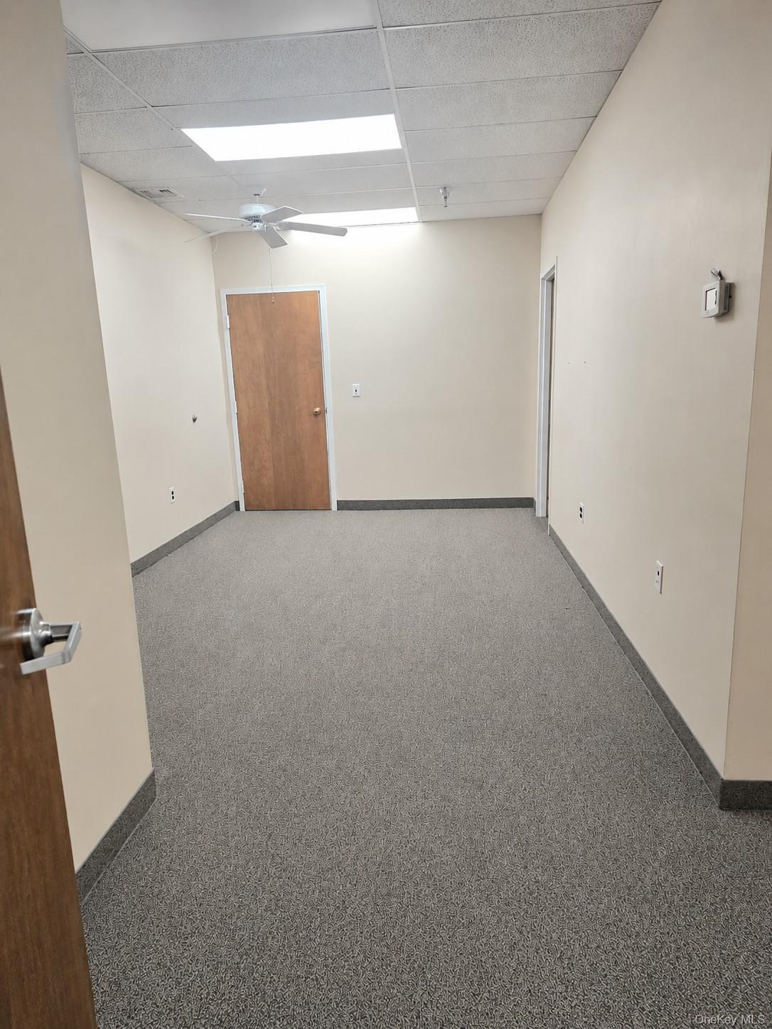 1 Executive Boulevard, Unit 105B photo 12