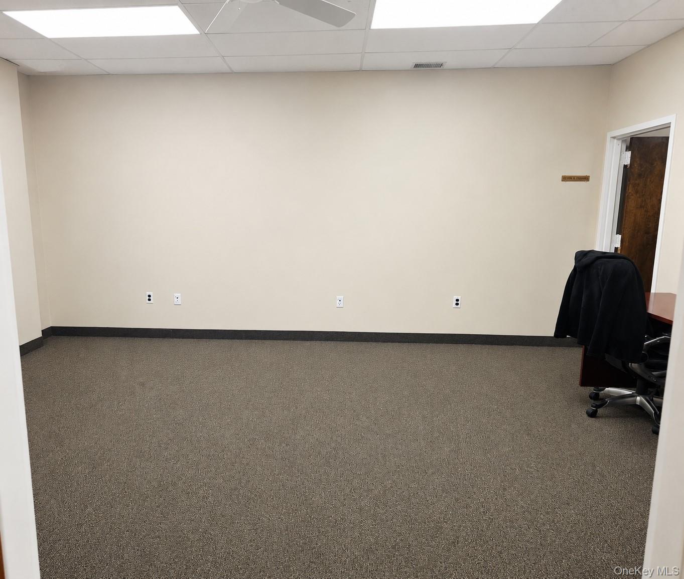 1 Executive Boulevard, Unit 105B photo 8