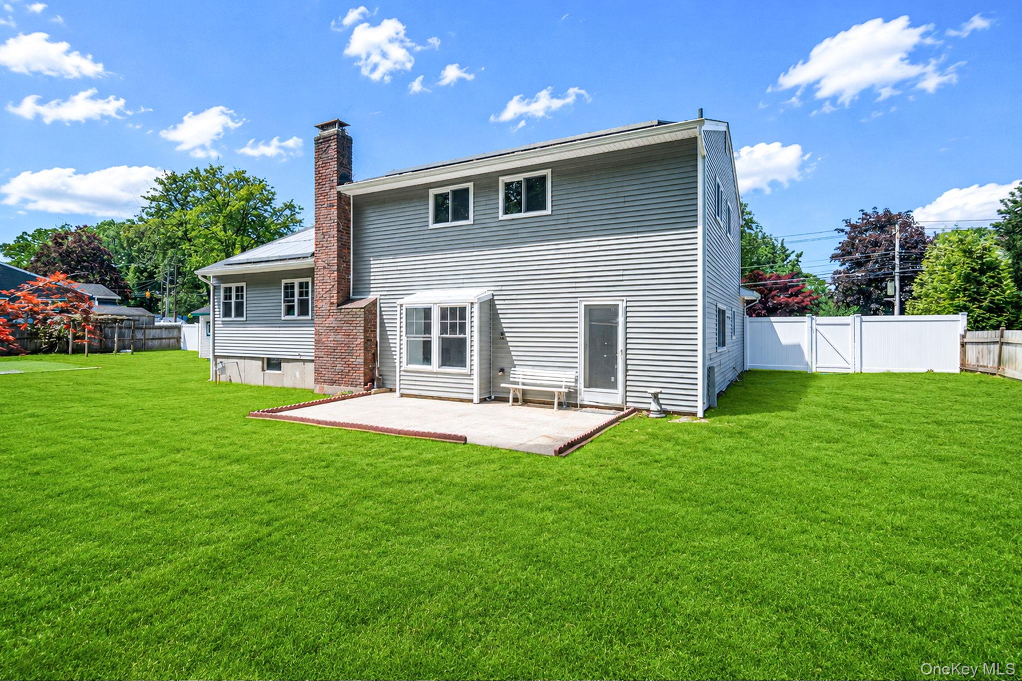 883 Hawkins Avenue – For Sale photo 7