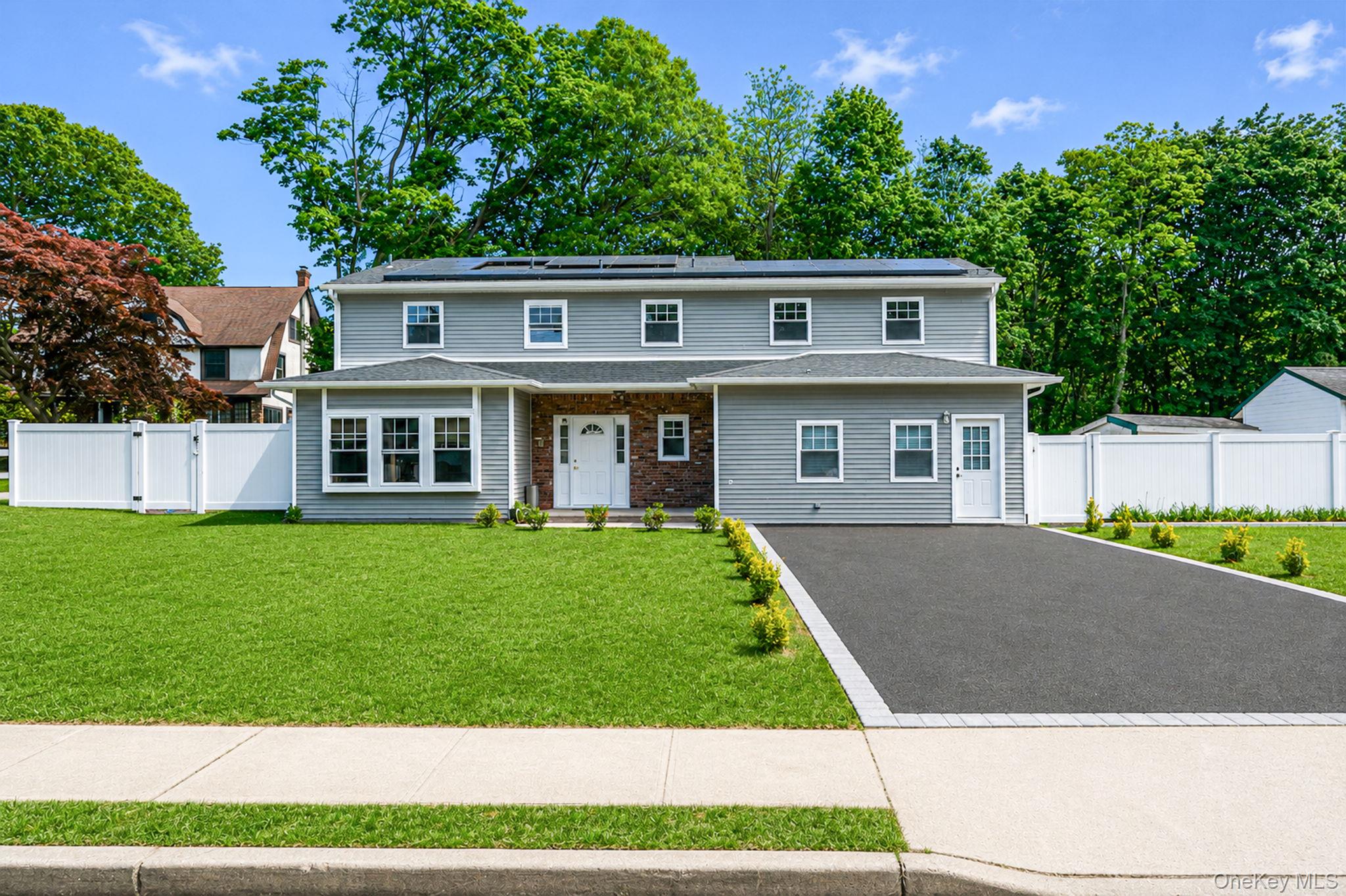 883 Hawkins Avenue – For Sale