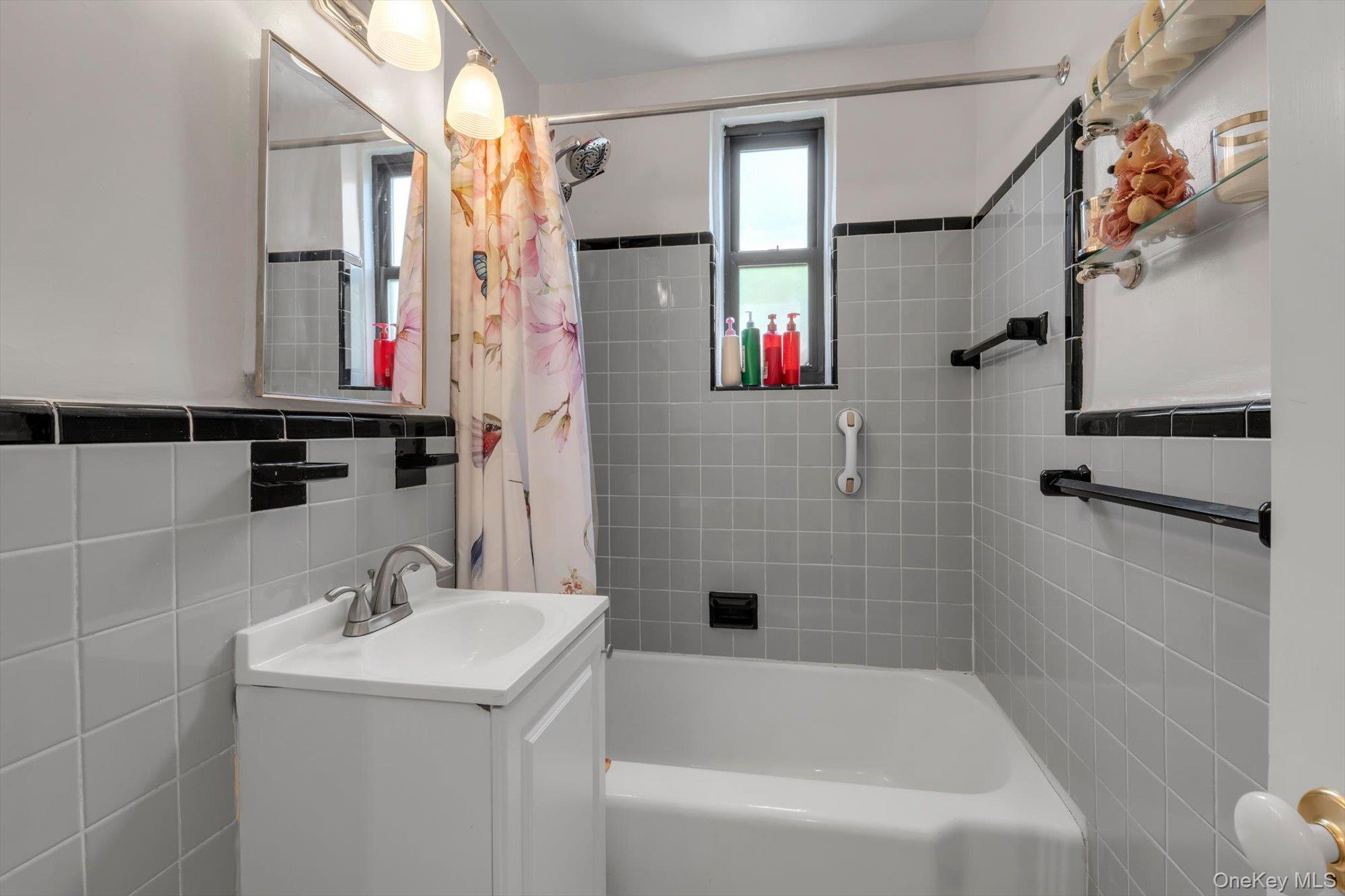 83-35 139 Street, Unit 5M photo 12