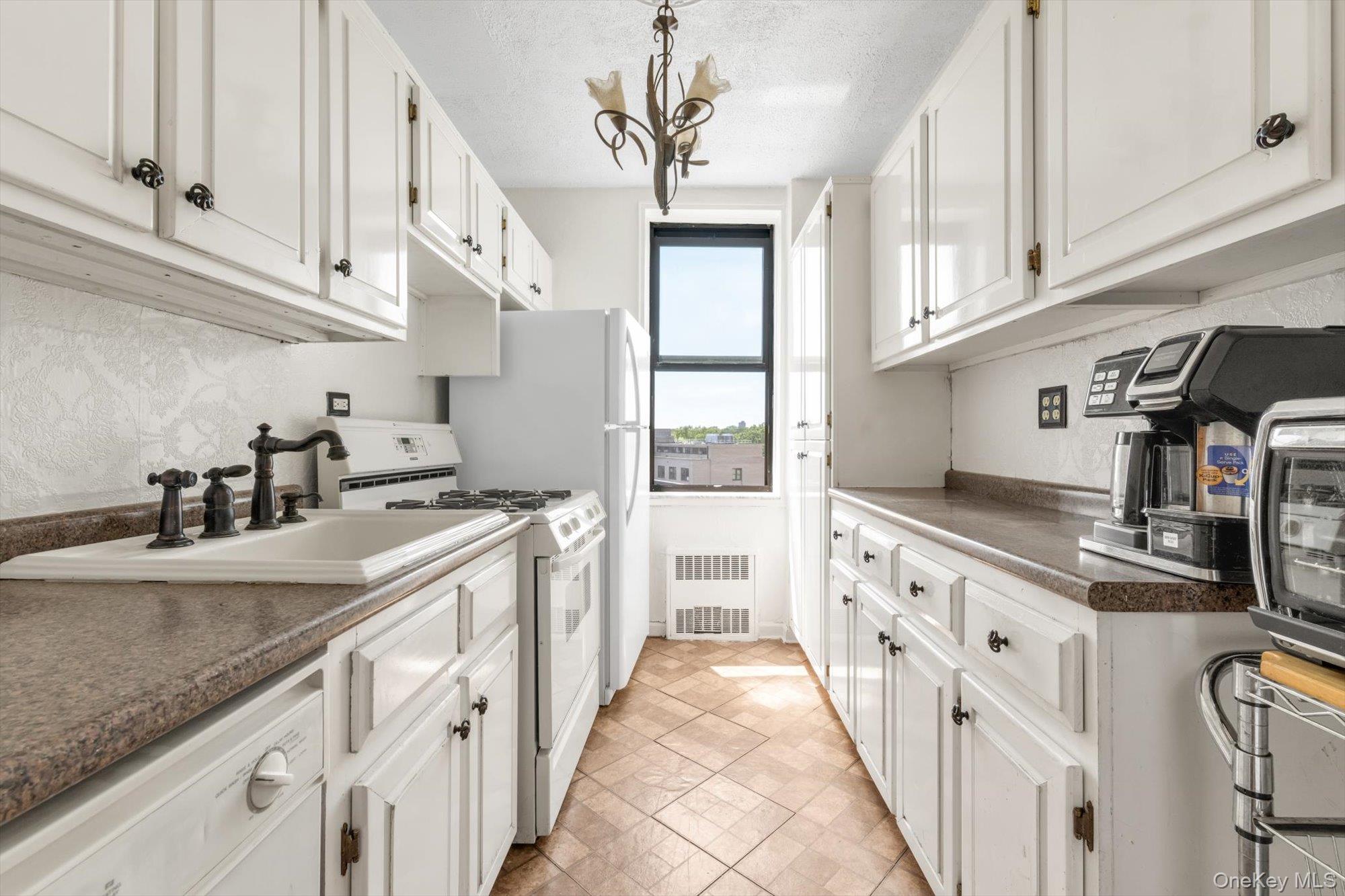 83-35 139 Street, Unit 5M photo 8