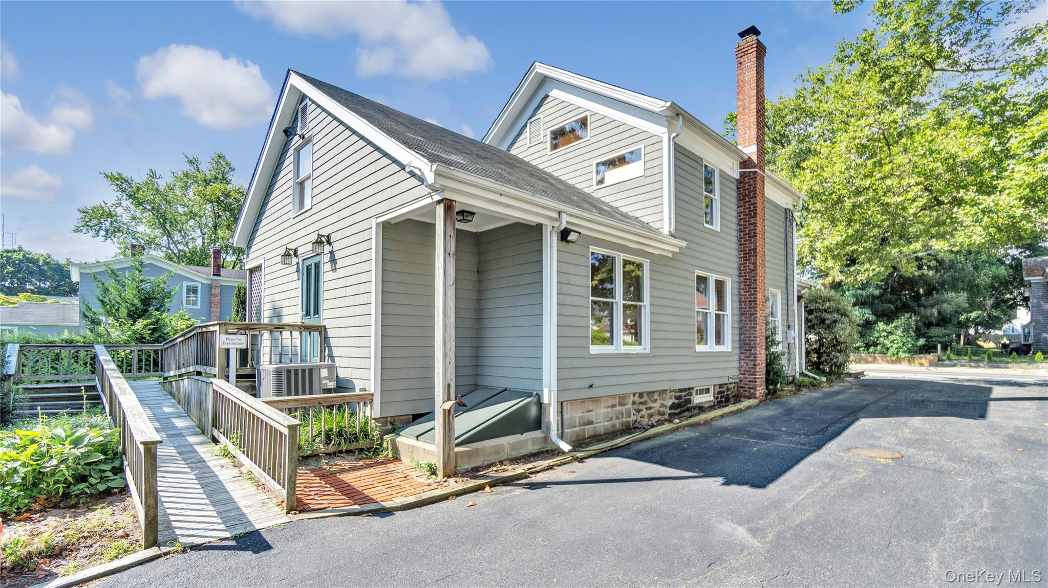 616 Roanoke Avenue – For Sale photo 2