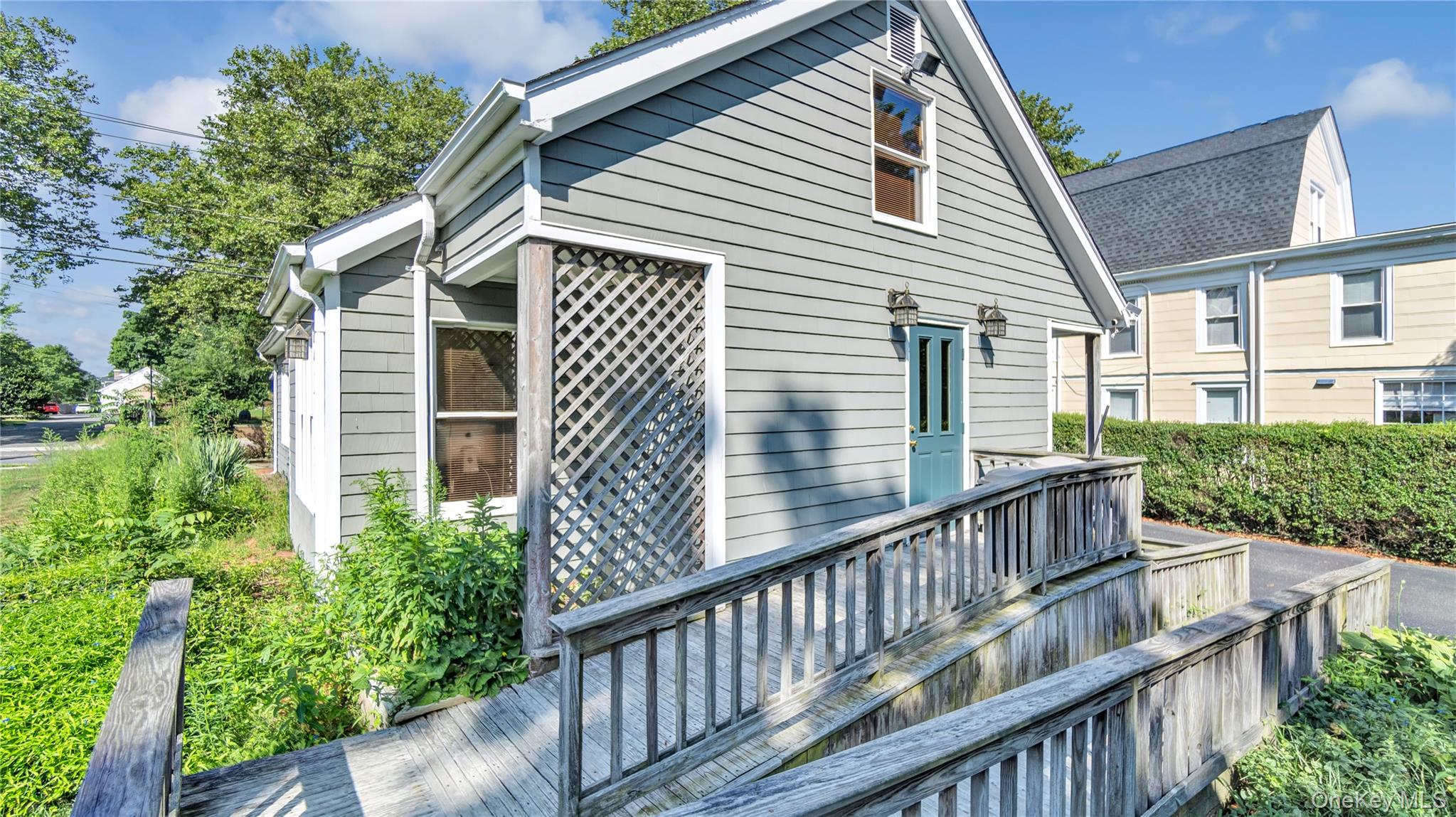 616 Roanoke Avenue – For Sale photo 3