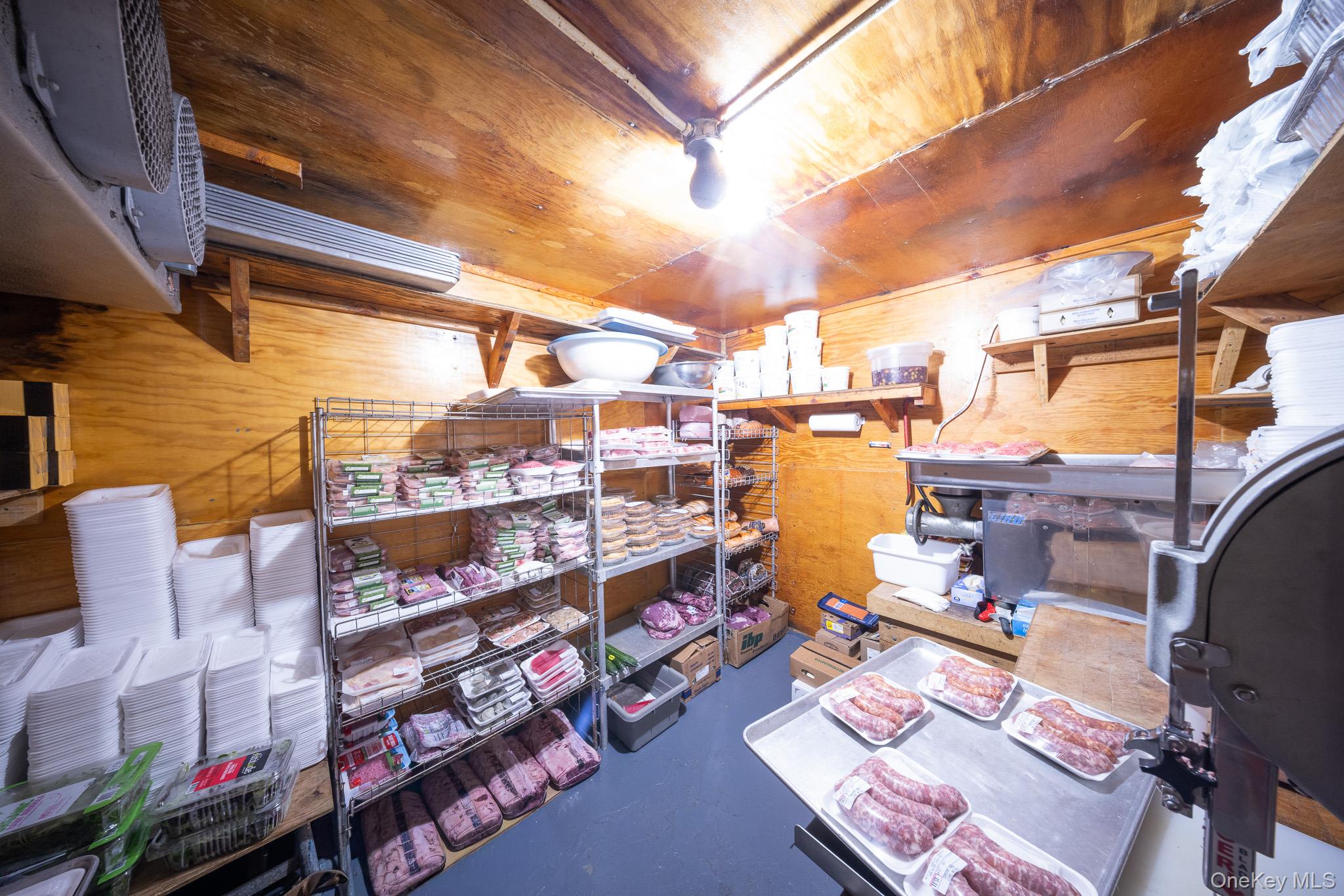 21 Broadway – For Sale photo 26
