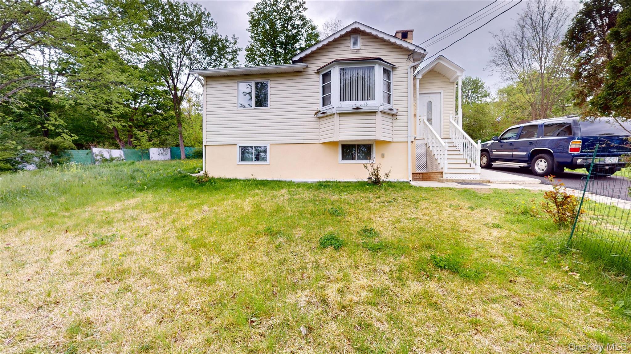 7 Crestwood Trail – For Sale photo 4