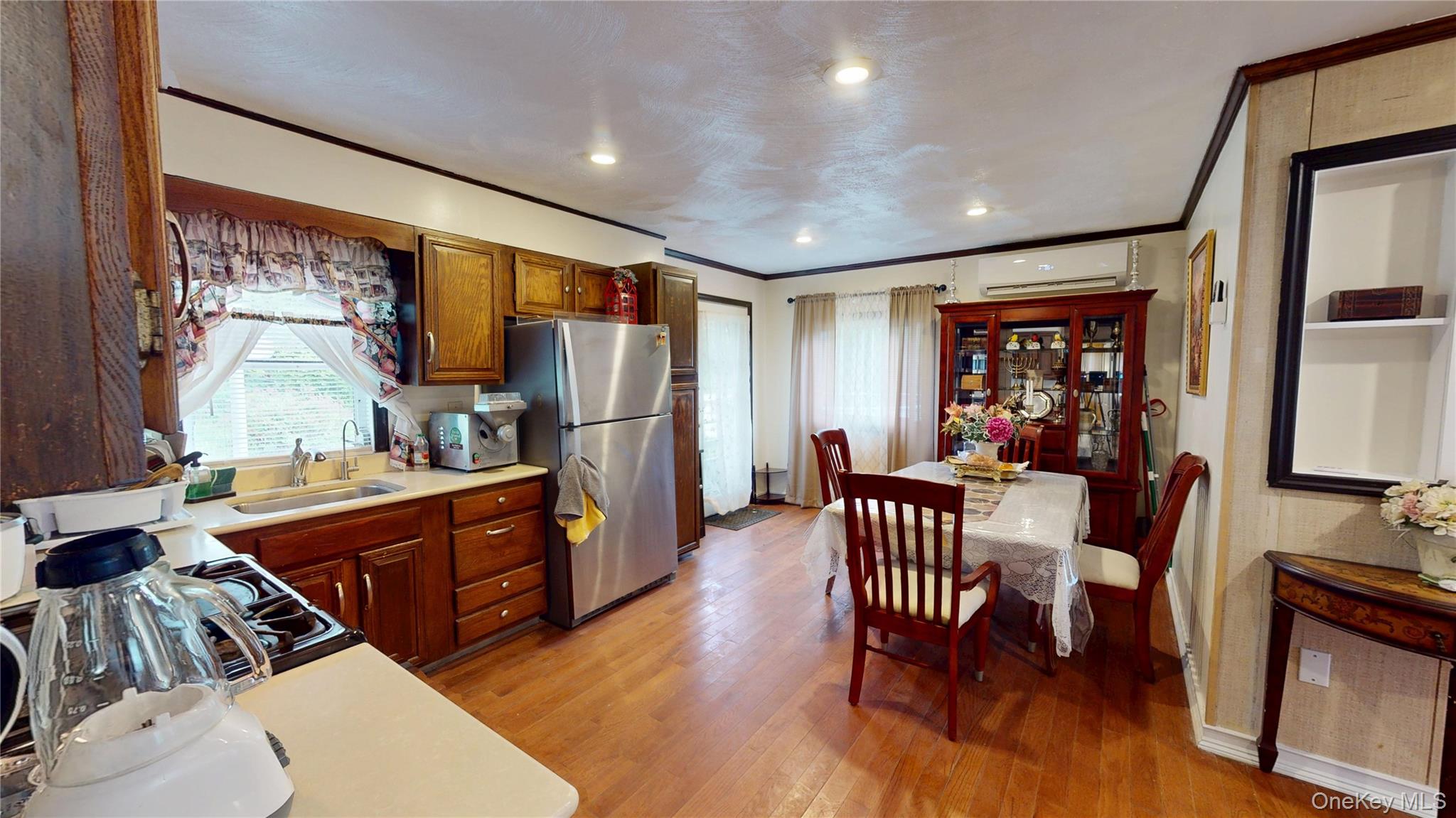 7 Crestwood Trail – For Sale photo 13