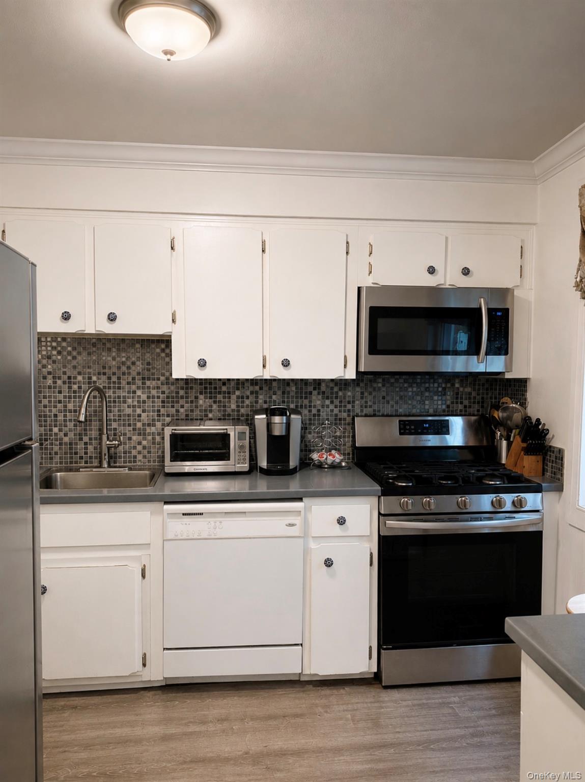 930 Merrick Rd, Unit 5 photo 9