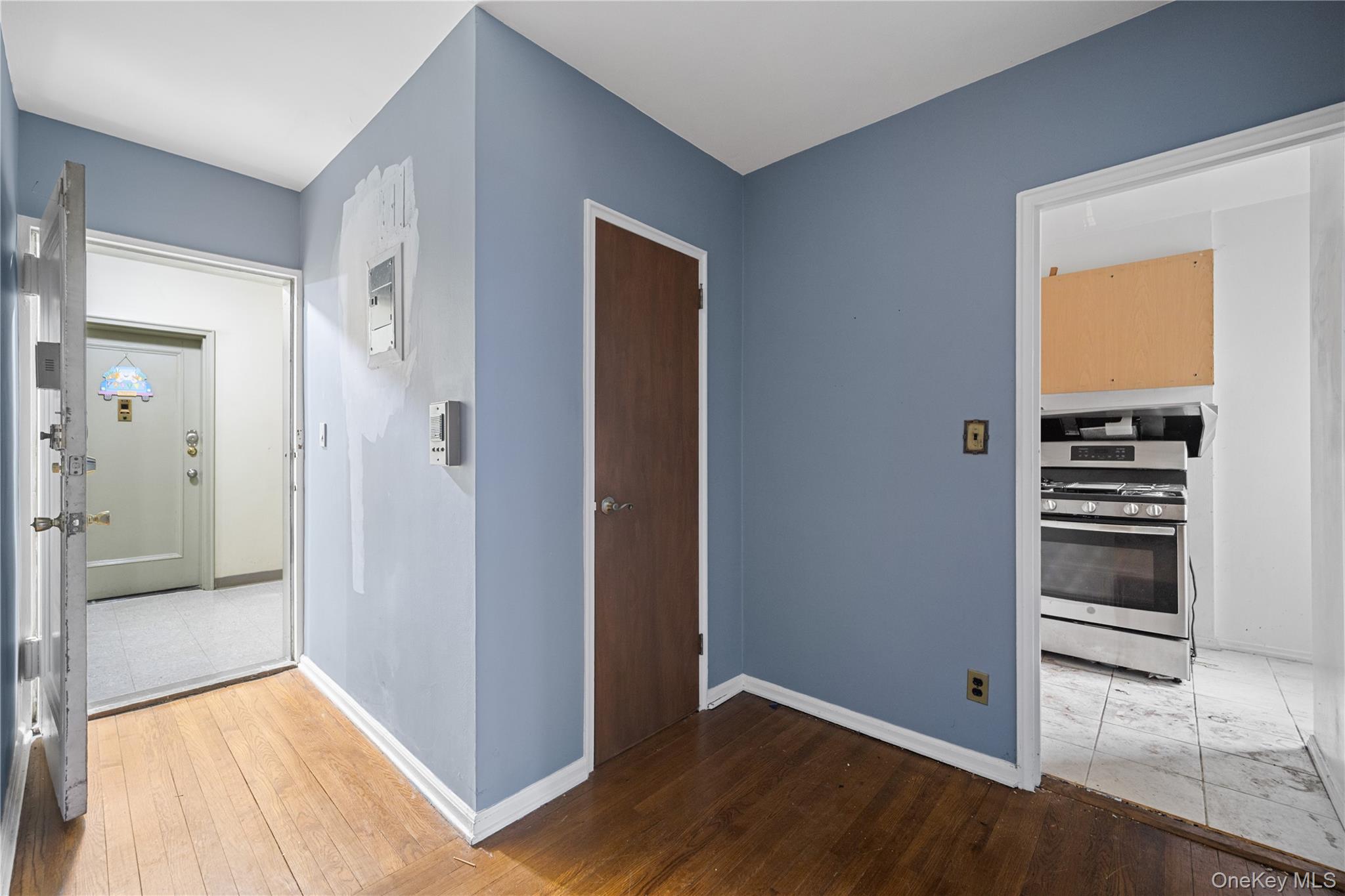 776 Bronx River Road, Unit B41 photo 6