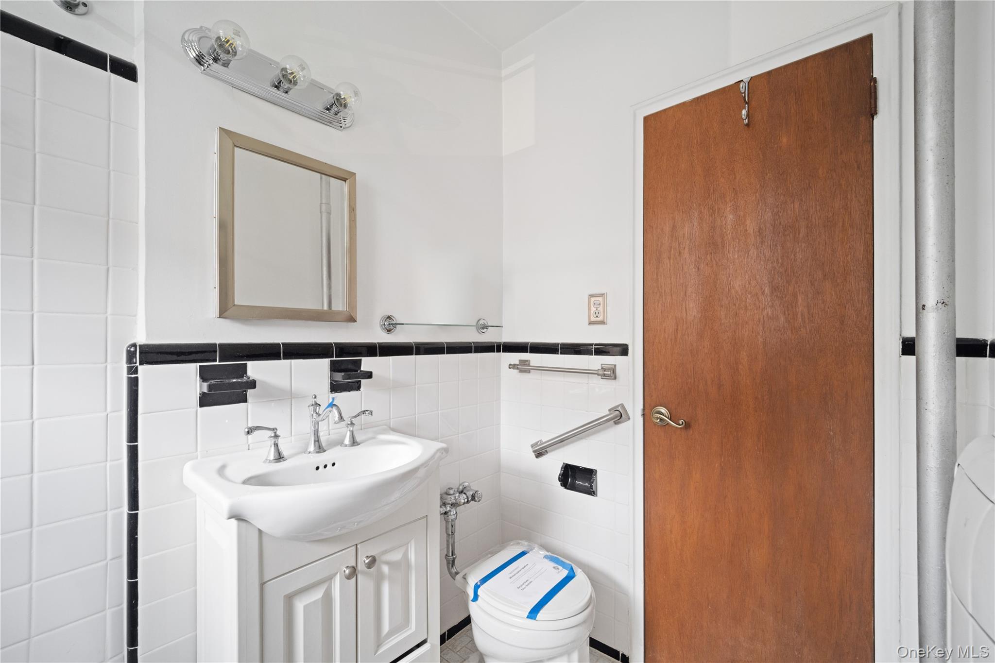 776 Bronx River Road, Unit B41 photo 15