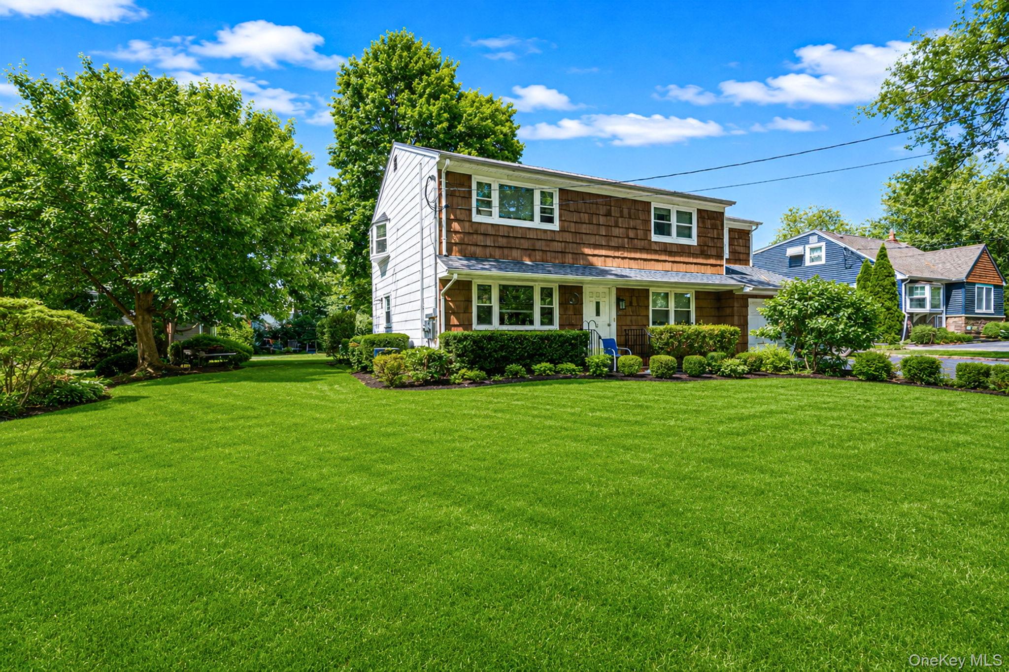 31 Crooked Hill Road – For Sale photo 3