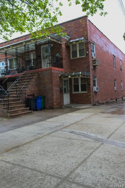 2061 E 60th Street – For Sale photo 2
