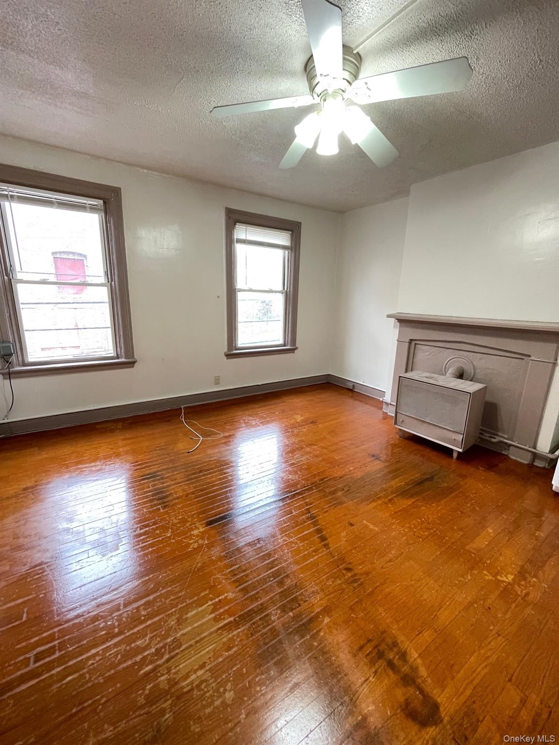 93 Ann Street – For Sale photo 2