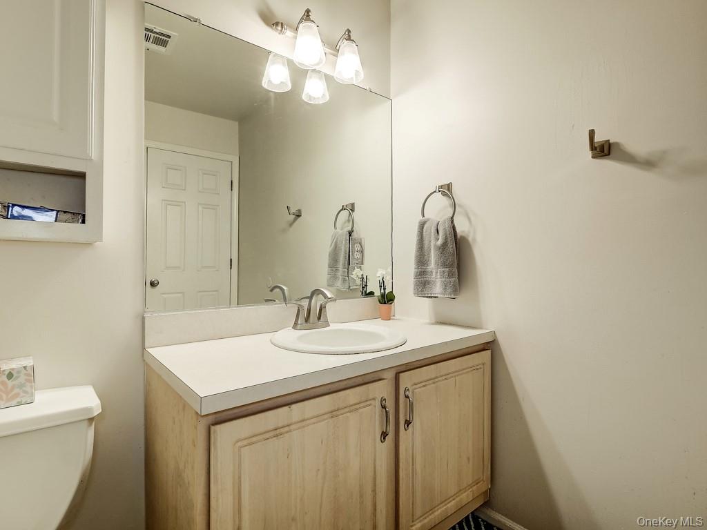 25 Village Cove – For Sale photo 23