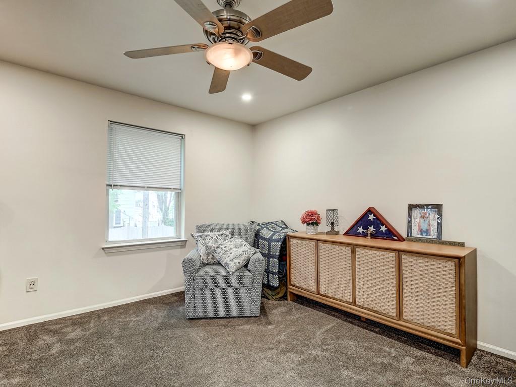 25 Village Cove – For Sale photo 20