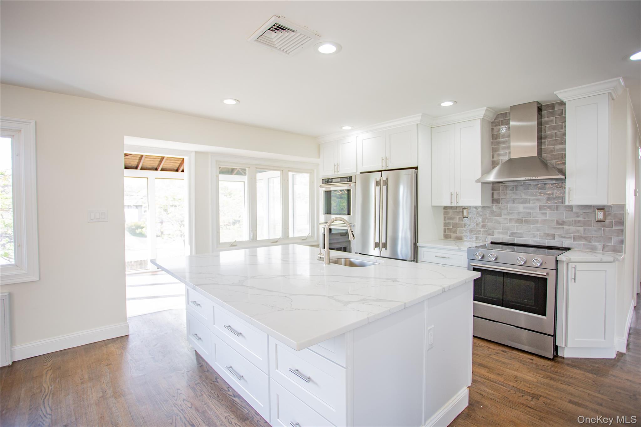 988 Westwood Road – For Sale photo 8