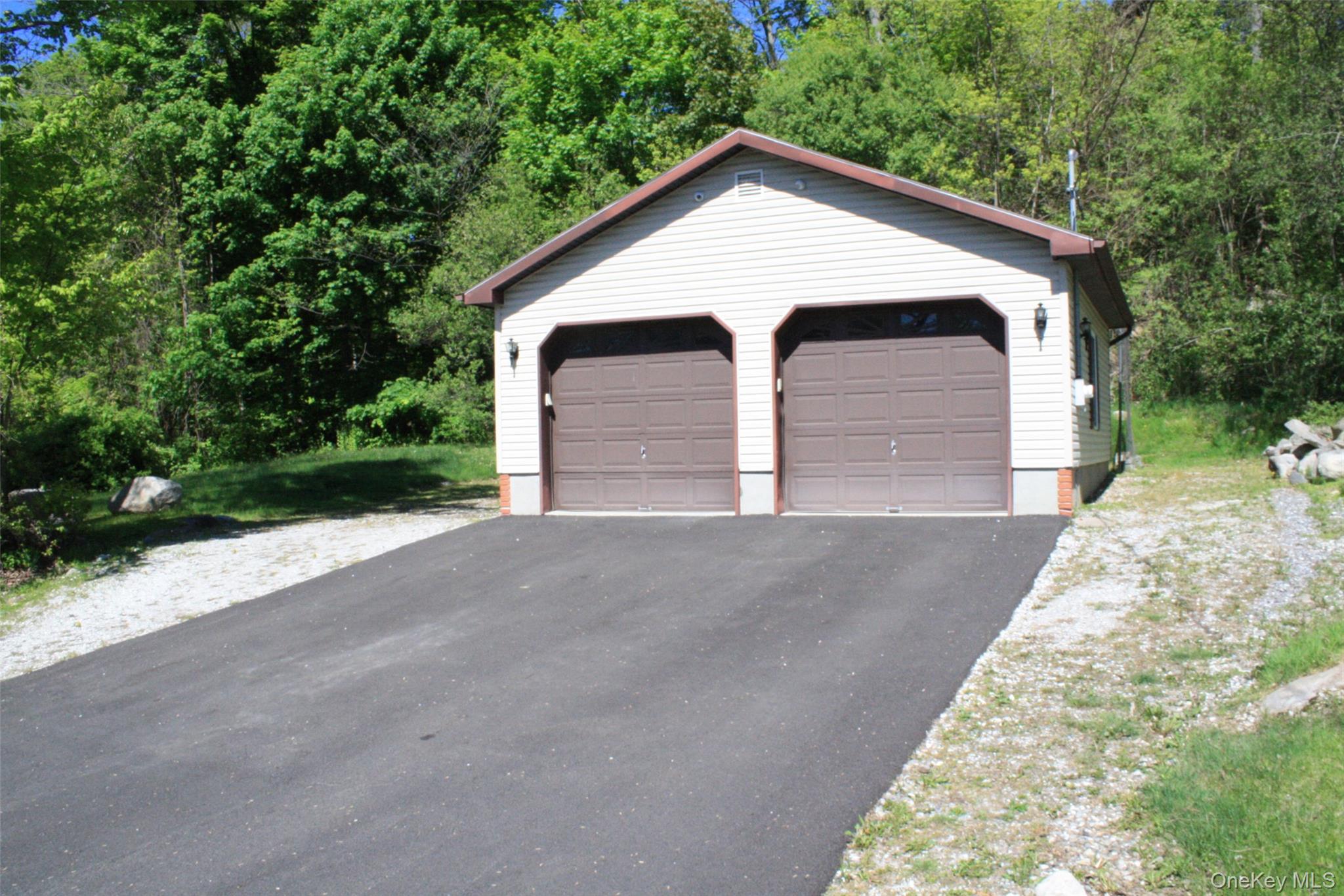 37 Valhalla Road – For Sale photo 8